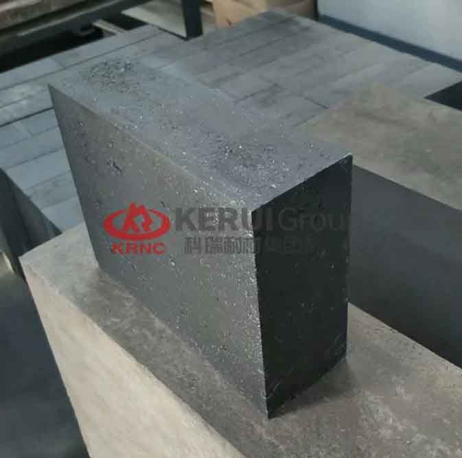 炼钢系统用耐火材料的技术要点解析